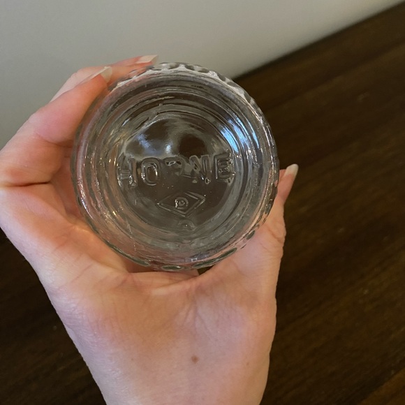 Crystal Patterned Glass Carafe - Picture 4 of 6